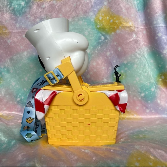 Disney Merch - Picture 2 of 9